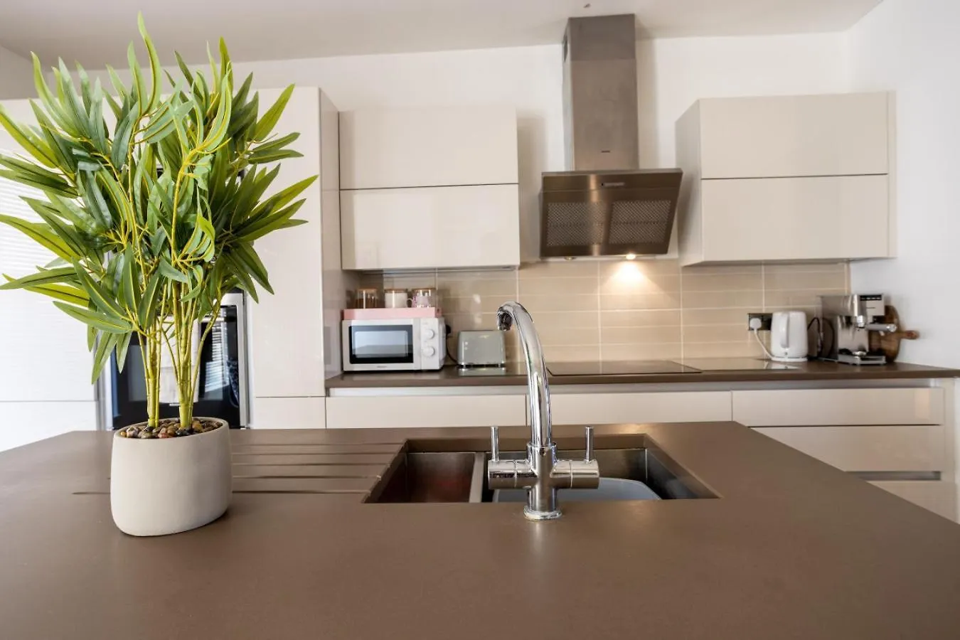 Francis Street House Central Location Cheltenham